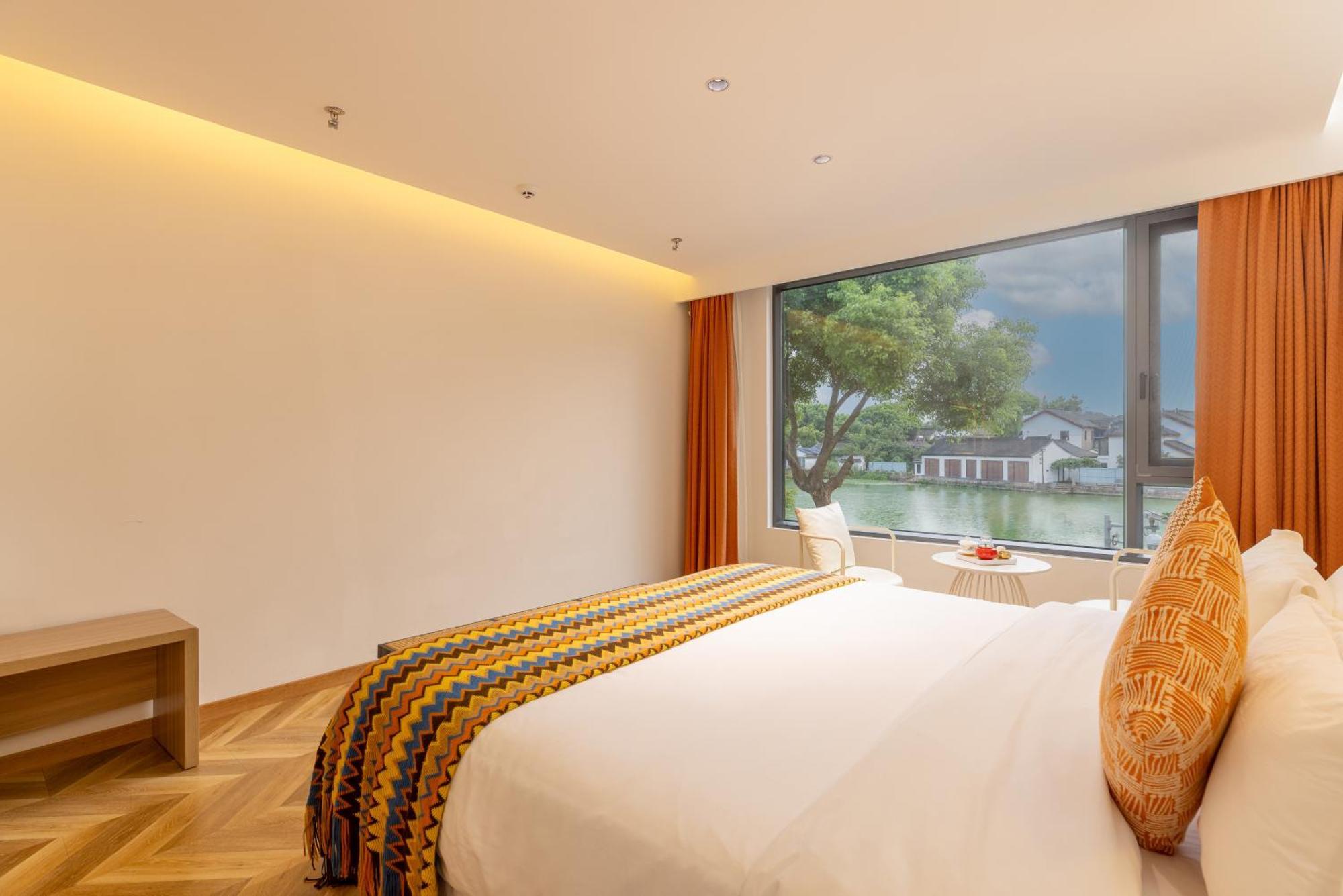 Suzhou Zhouzhuang Slowlife River View Lnn Kunshan  Exterior photo